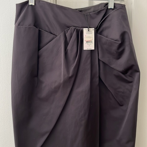 Midi Black Asymmetric evening skirt - Picture 1 of 7